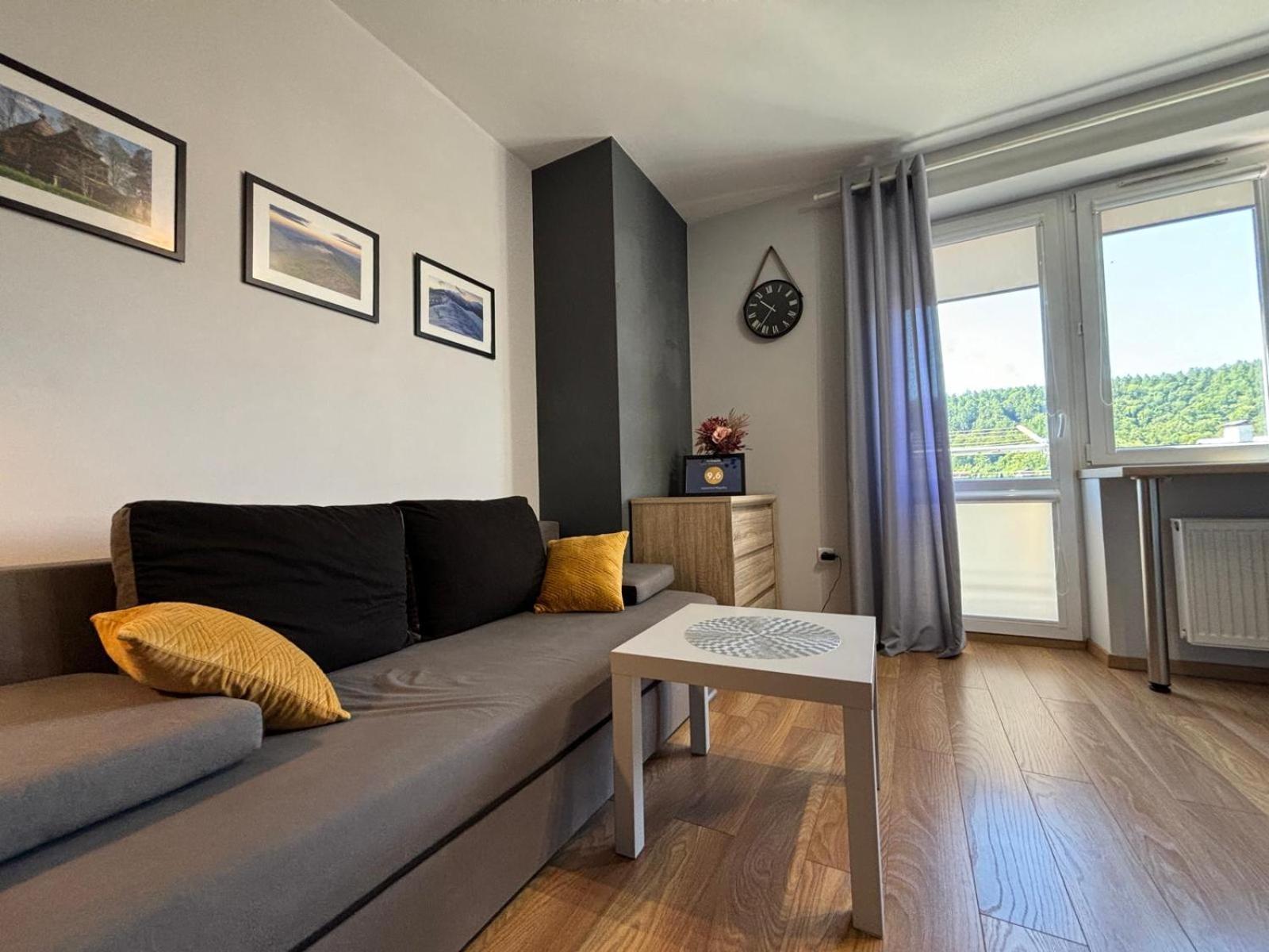 Apartament Wygodny Ustrzyki Dolne Exterior photo